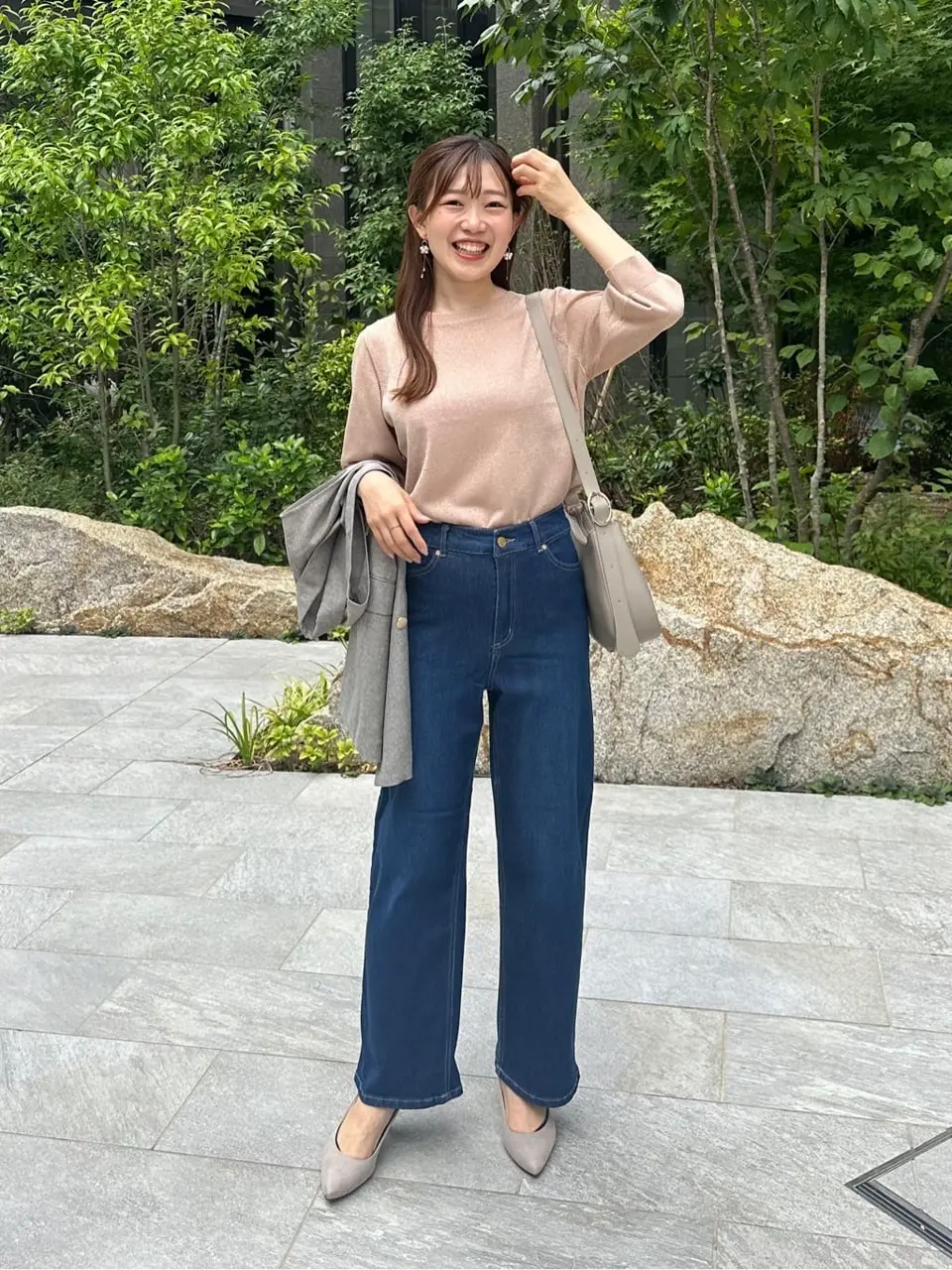 ANY SIS みぃ コーディネート画像