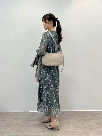 ANY SIS みぃ コーディネート画像