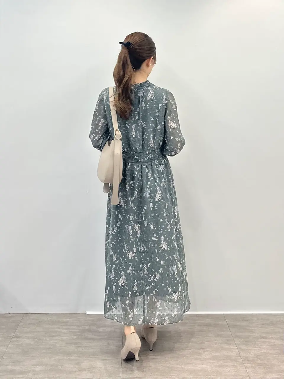 ANY SIS みぃ コーディネート画像