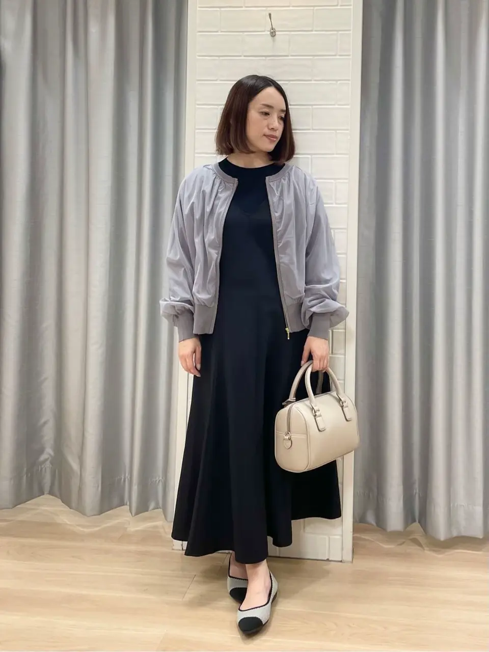 ANY SIS 丸岡 コーディネート画像