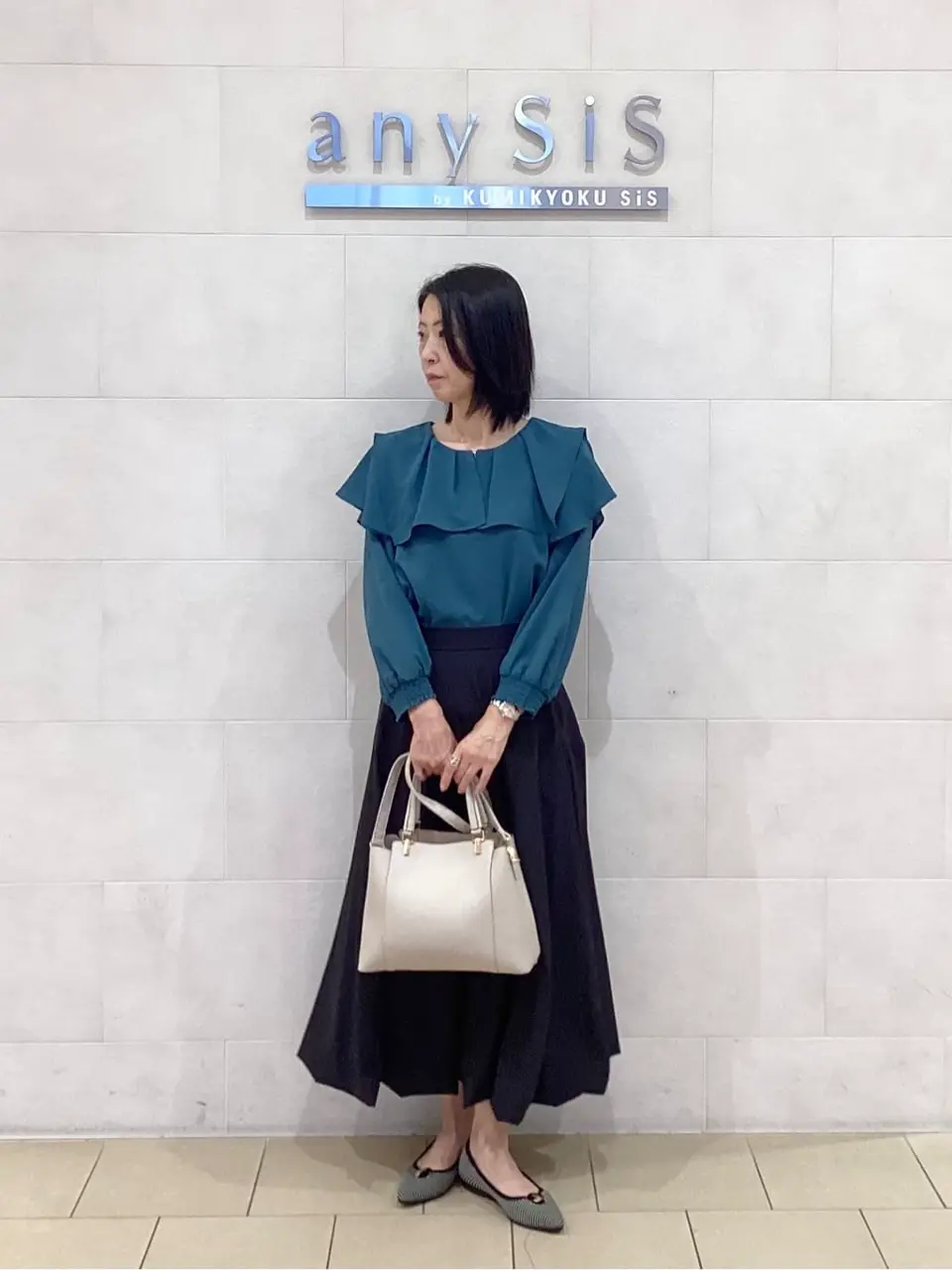 ANY SIS 藤森 コーディネート画像