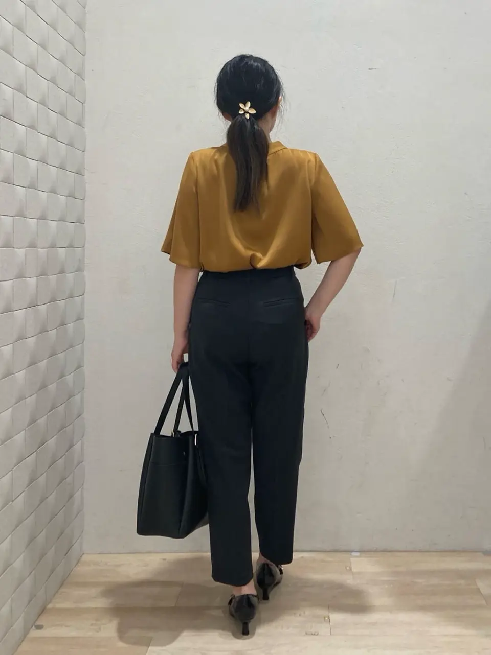 ANY SIS 川根　彩 コーディネート画像