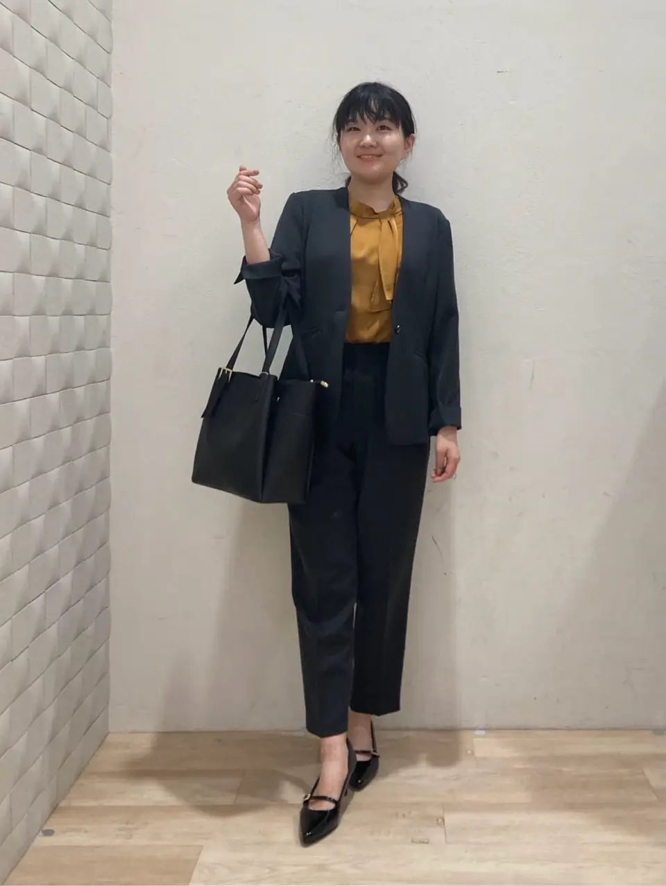 ANY SIS 川根　彩 コーディネート画像