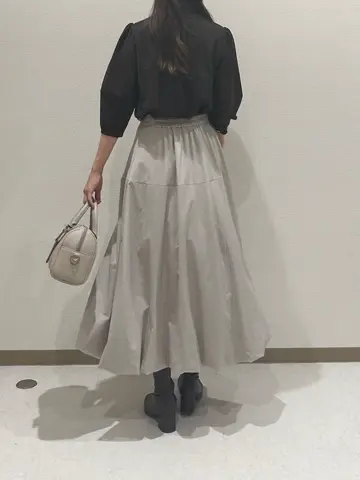 ANY SIS みぃ コーディネート画像