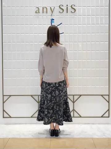 ANY SIS 上田 コーディネート画像