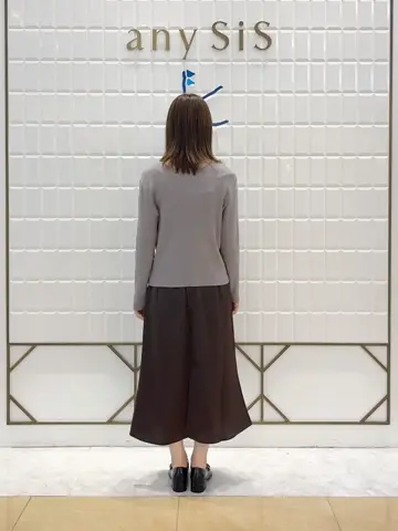 ANY SIS 上田 コーディネート画像