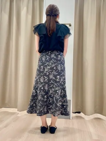 ANY SIS 笠羽 コーディネート画像