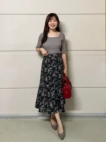 ANY SIS みぃ コーディネート画像