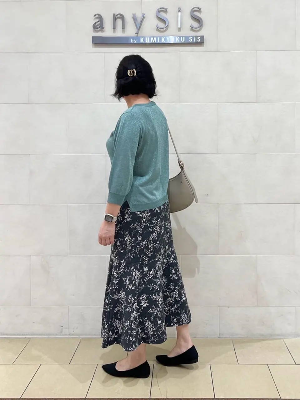 ANY SIS 今仲 コーディネート画像