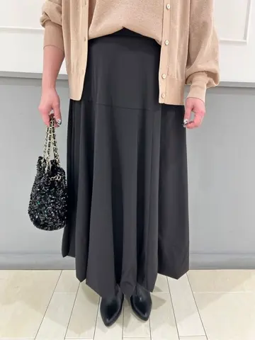 ANY SIS 堀部 コーディネート画像