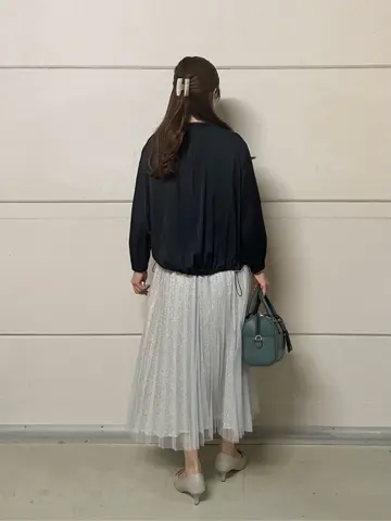 ANY SIS みぃ コーディネート画像