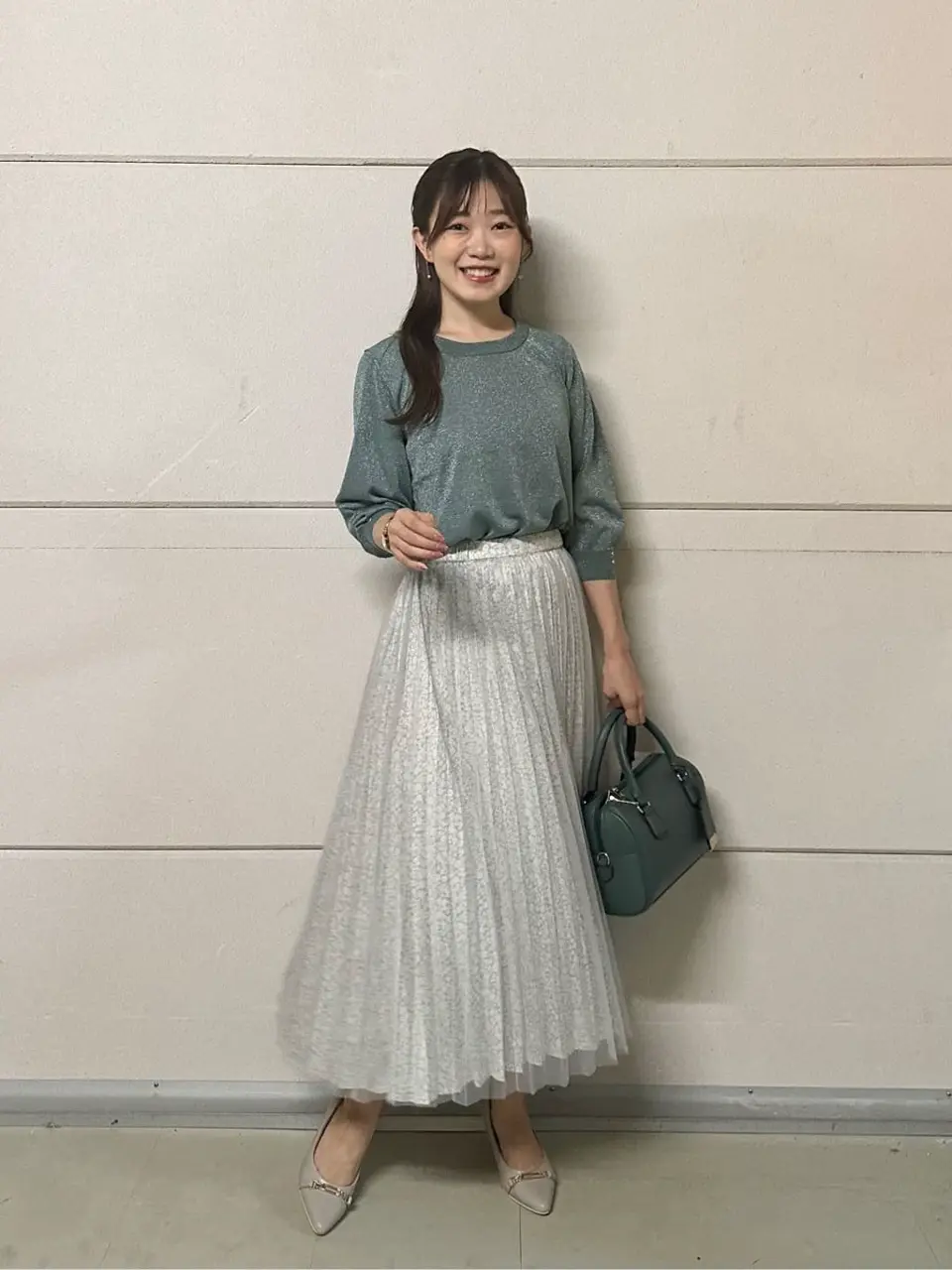 ANY SIS みぃ コーディネート画像