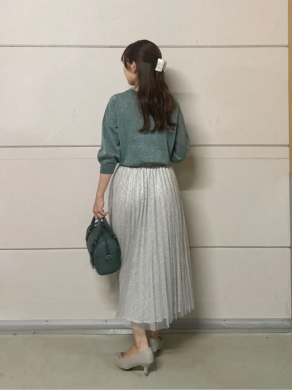 ANY SIS みぃ コーディネート画像