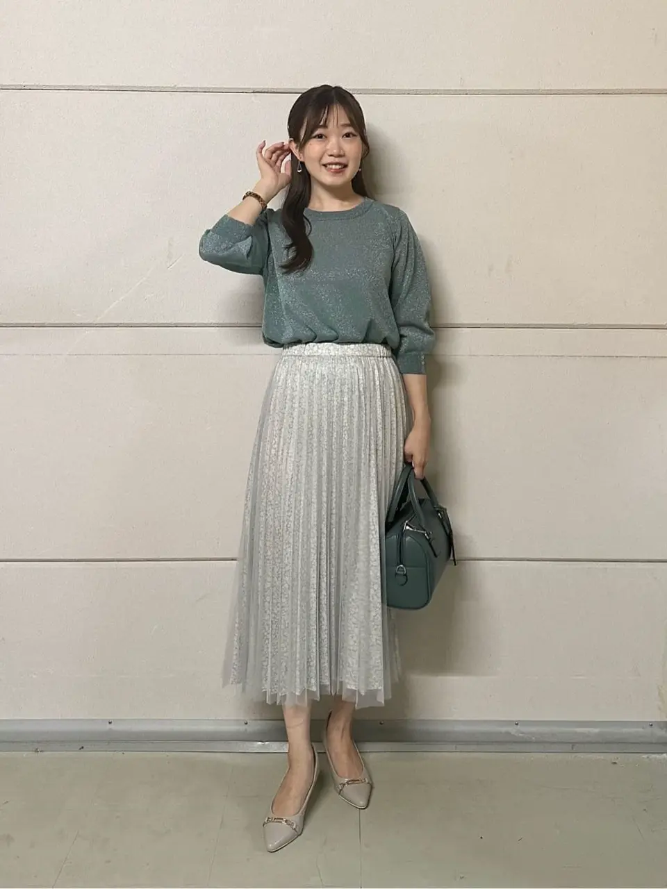 ANY SIS みぃ コーディネート画像