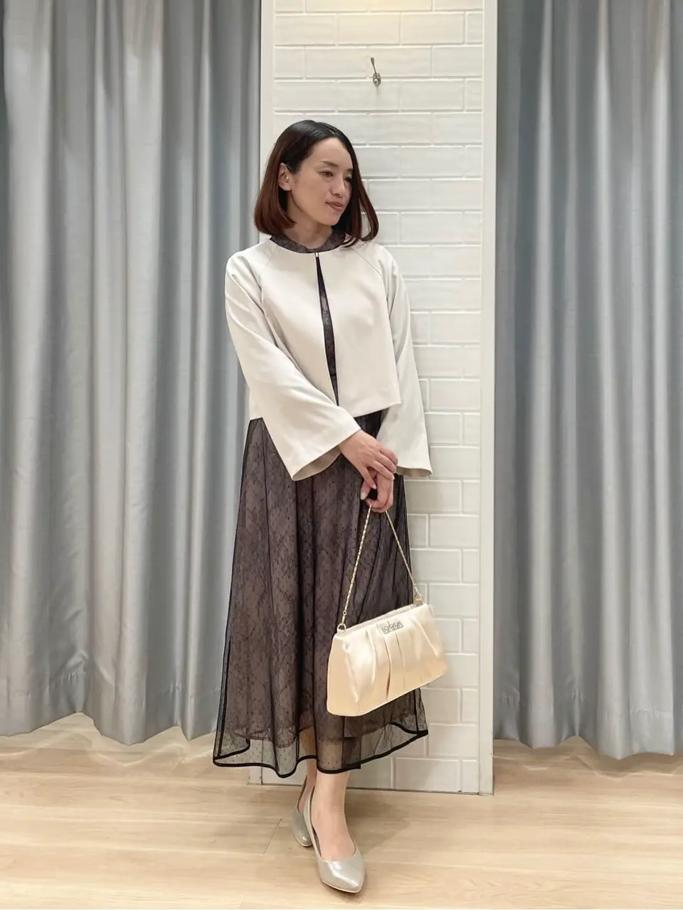 ANY SIS 丸岡 コーディネート画像