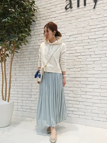 ANY SIS 東海林 コーディネート画像