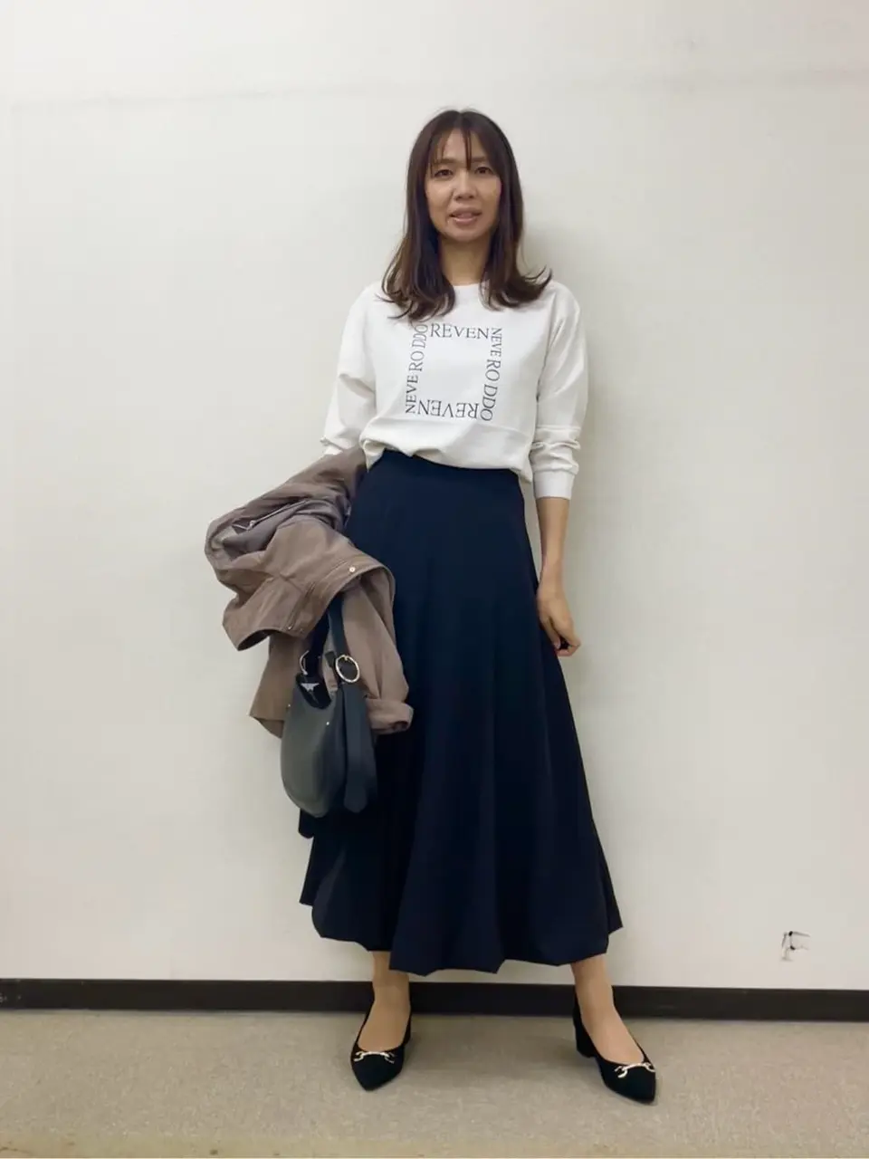 ANY SIS 小山 コーディネート画像