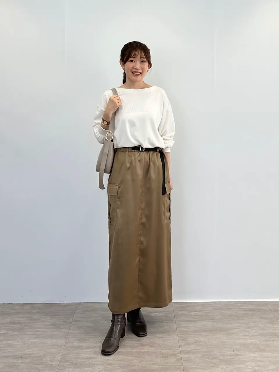 ANY SIS みぃ コーディネート画像