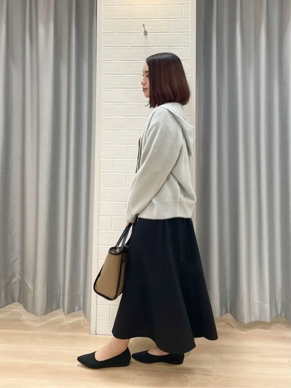 ANY SIS 丸岡 コーディネート画像