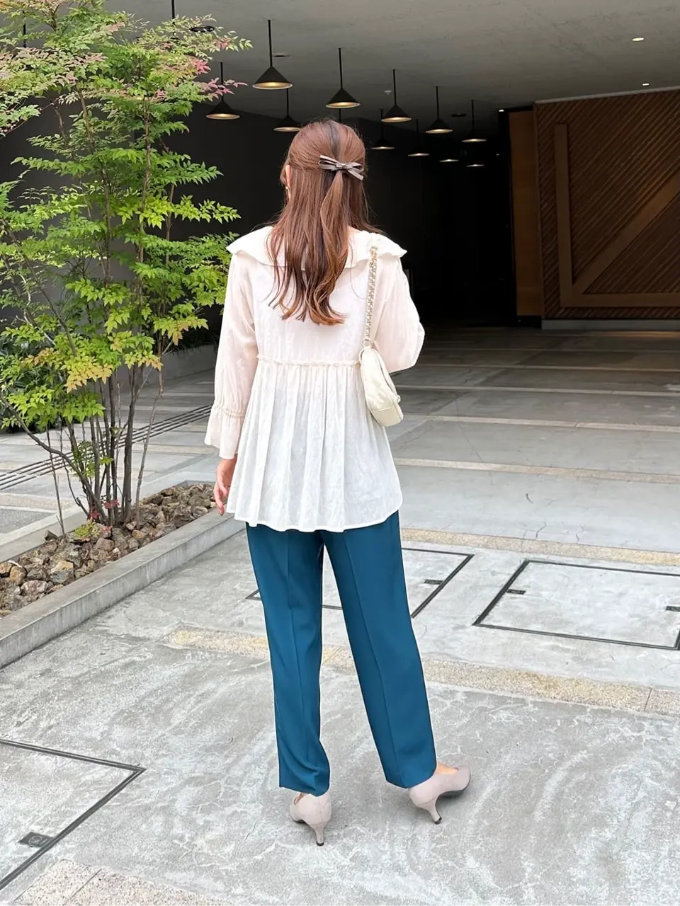 ANY SIS みぃ コーディネート画像