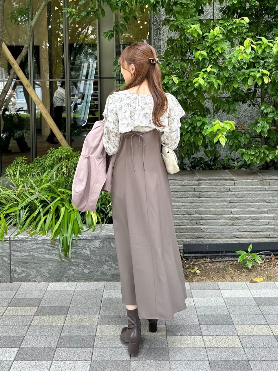 ANY SIS みぃ コーディネート画像