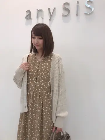 ANY SIS スタッフ コーディネート画像
