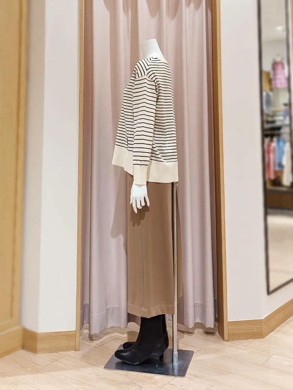 ANY SIS 岩田 コーディネート画像