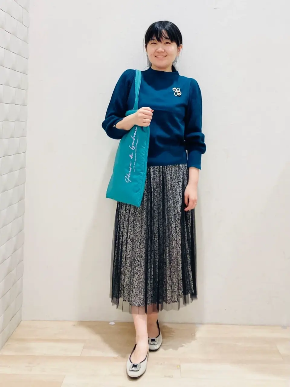 ANY SIS 川根　彩 コーディネート画像