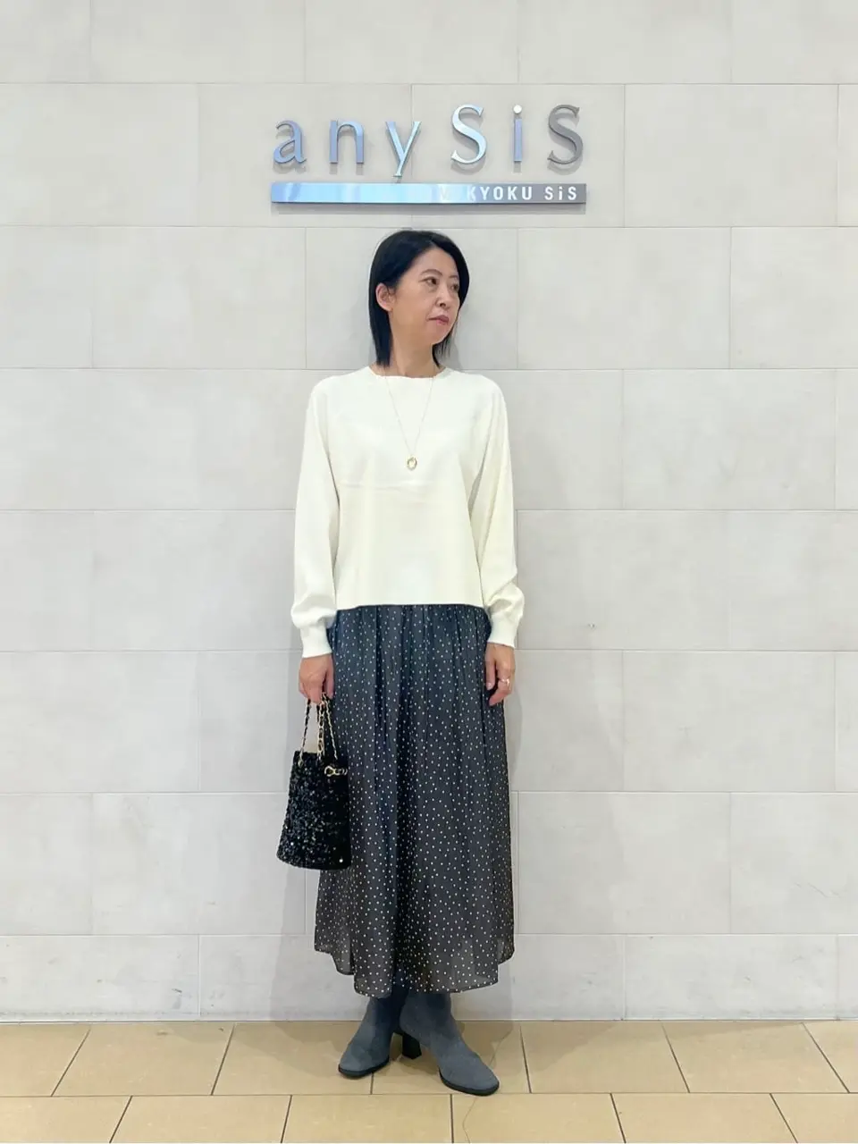 ANY SIS 藤森 コーディネート画像