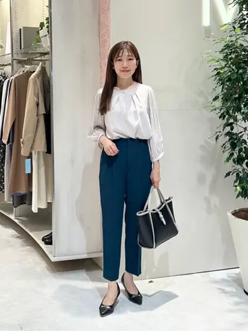 ANY SIS みぃ コーディネート画像