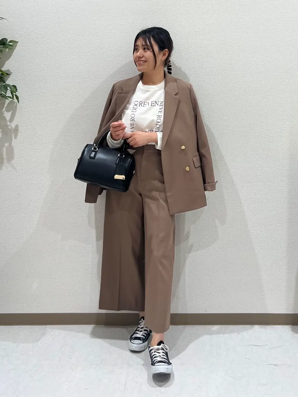  浅倉 コーディネート画像