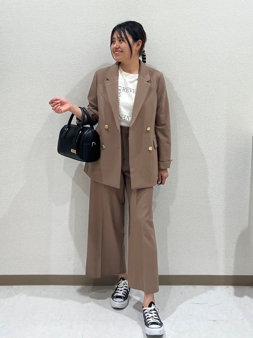 ANY SIS 浅倉 コーディネート画像