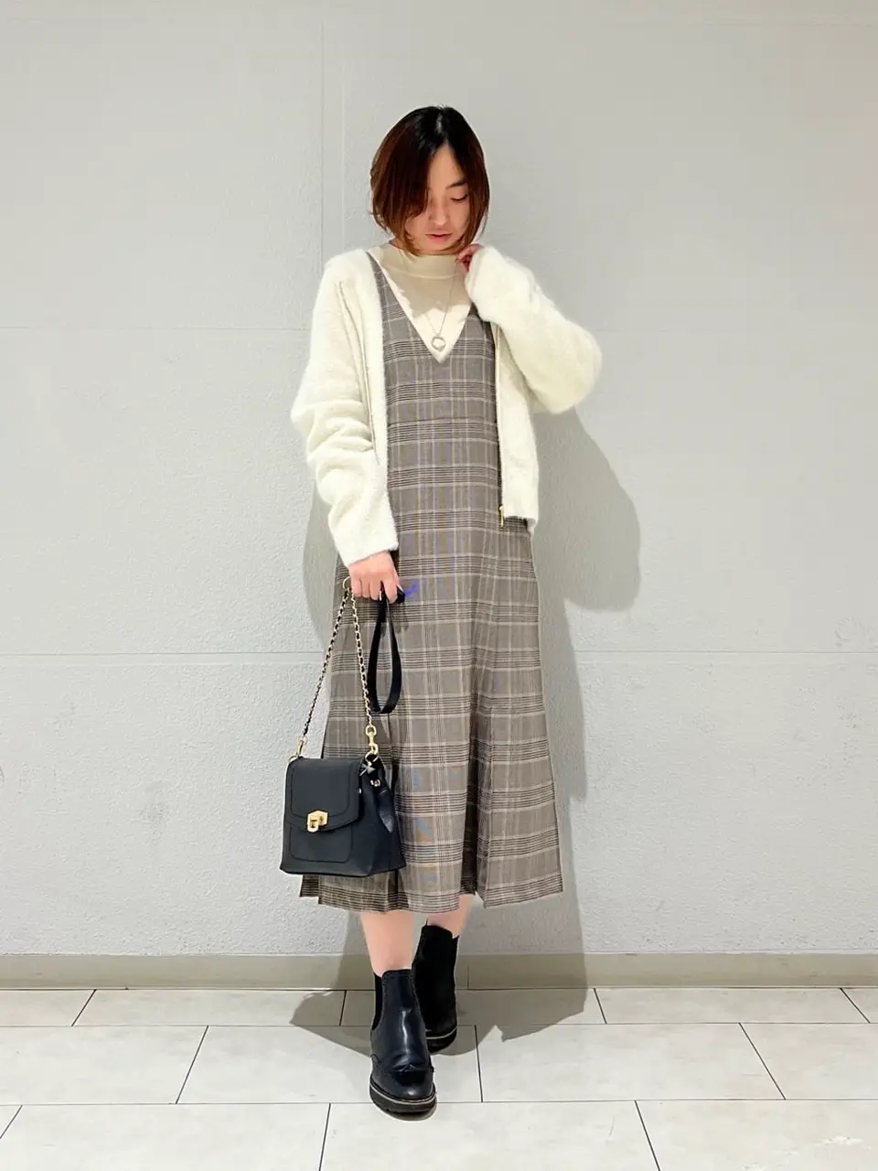 ANY SIS 村上 コーディネート画像