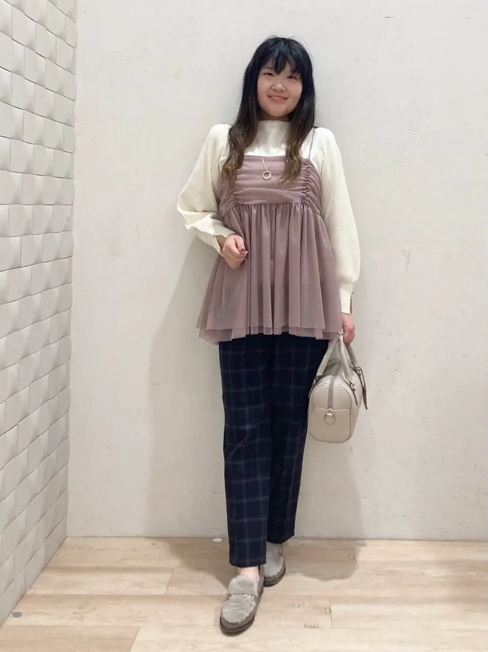 ANY SIS 川根　彩 コーディネート画像