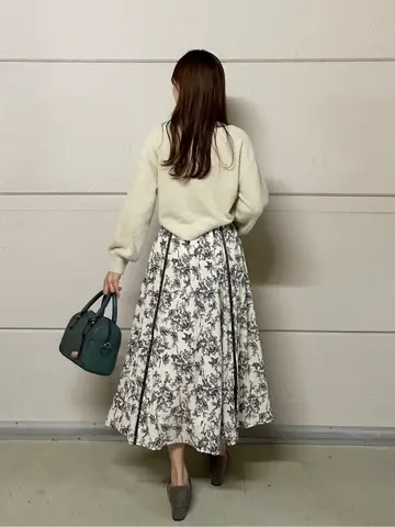 ANY SIS みぃ コーディネート画像