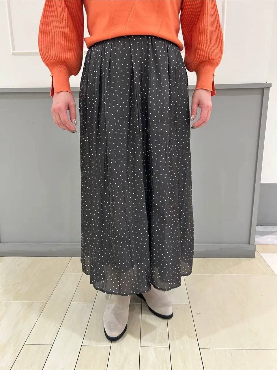 ANY SIS 堀部 コーディネート画像