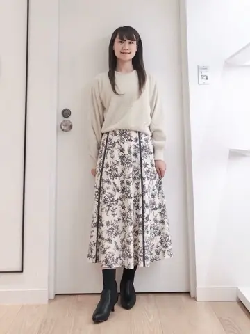 ANY SIS スタッフ コーディネート画像