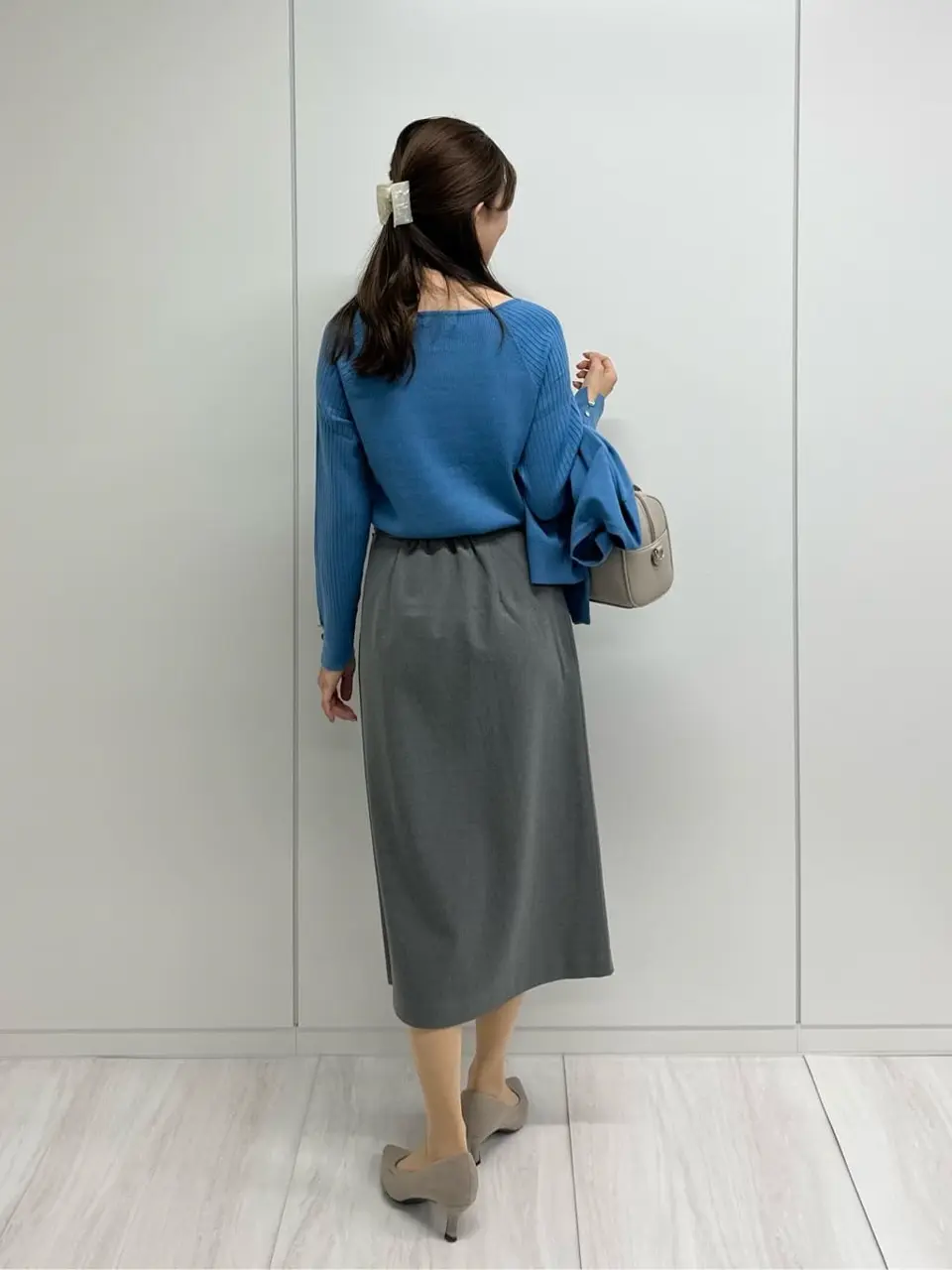 ANY SIS みぃ コーディネート画像