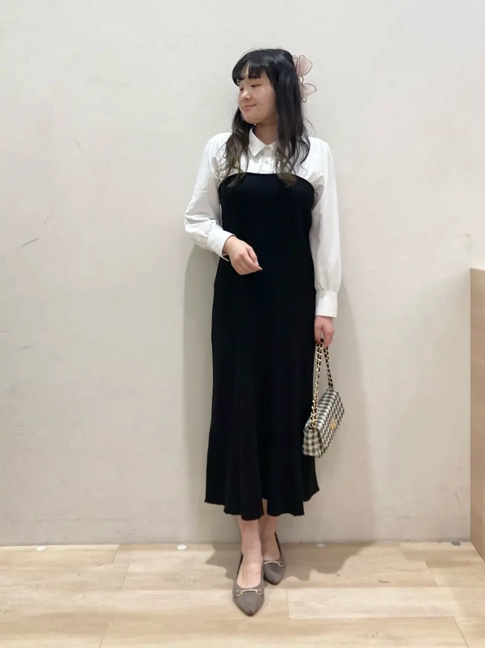 ANY SIS 川根　彩 コーディネート画像