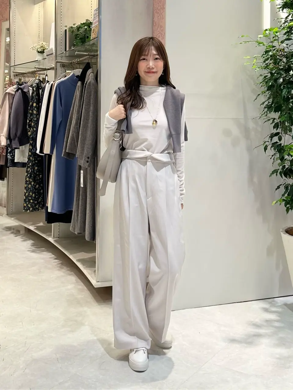  みぃ コーディネート画像