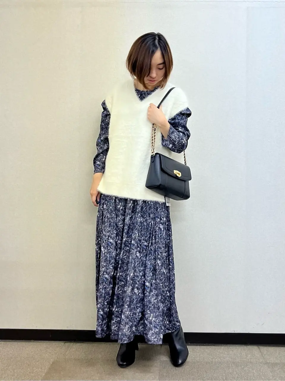 ANY SIS 村上 コーディネート画像