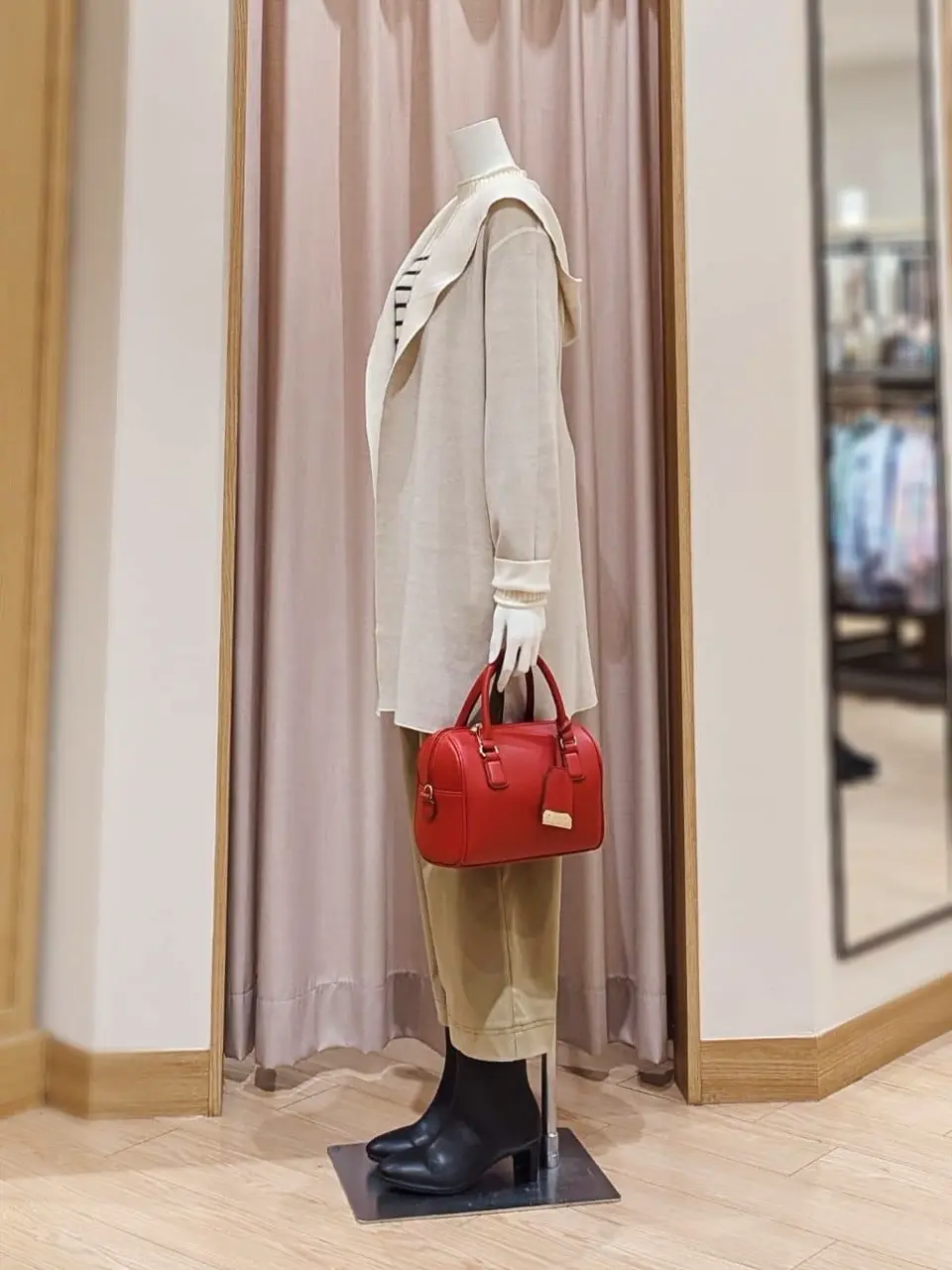 ANY SIS 岩田 コーディネート画像