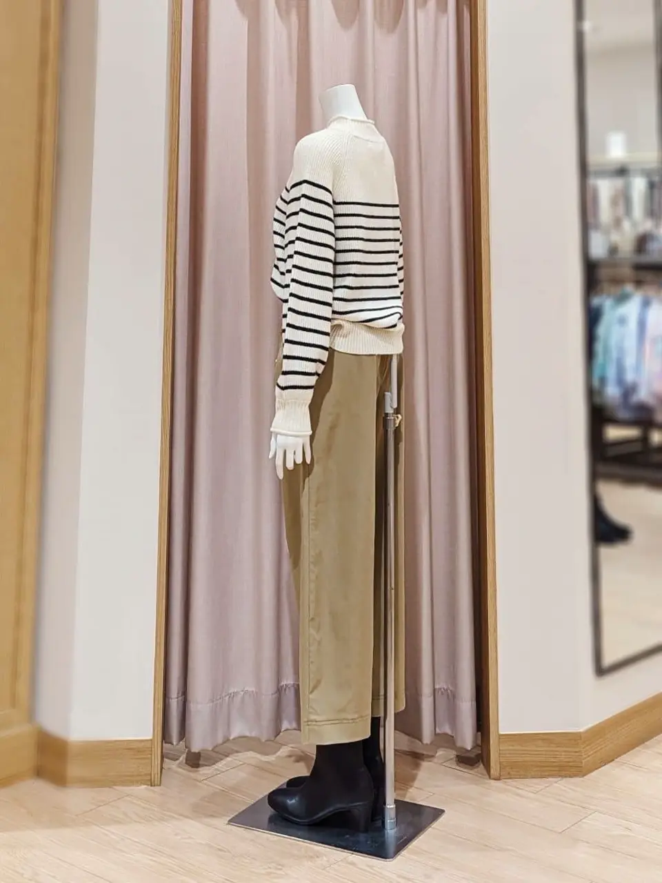 ANY SIS 岩田 コーディネート画像