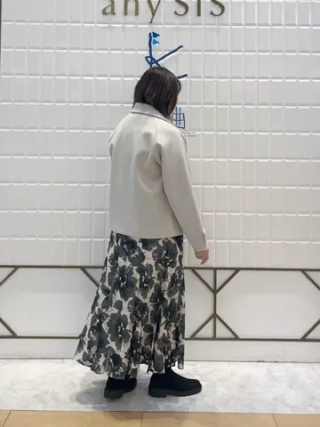 ANY SIS 西田 コーディネート画像