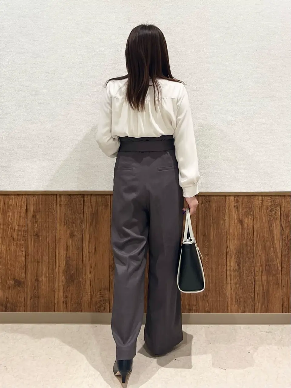 ANY SIS 浅倉 コーディネート画像