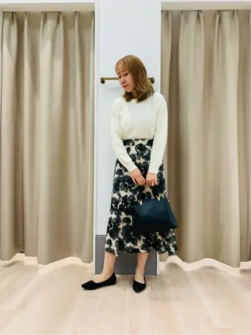 ANY SIS スタッフ コーディネート画像