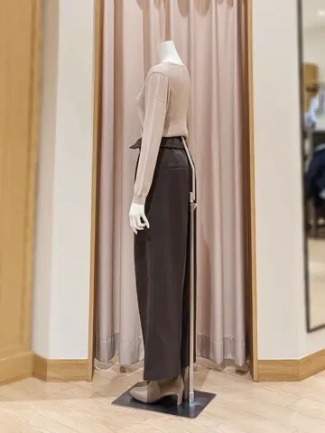 ANY SIS 岩田 コーディネート画像