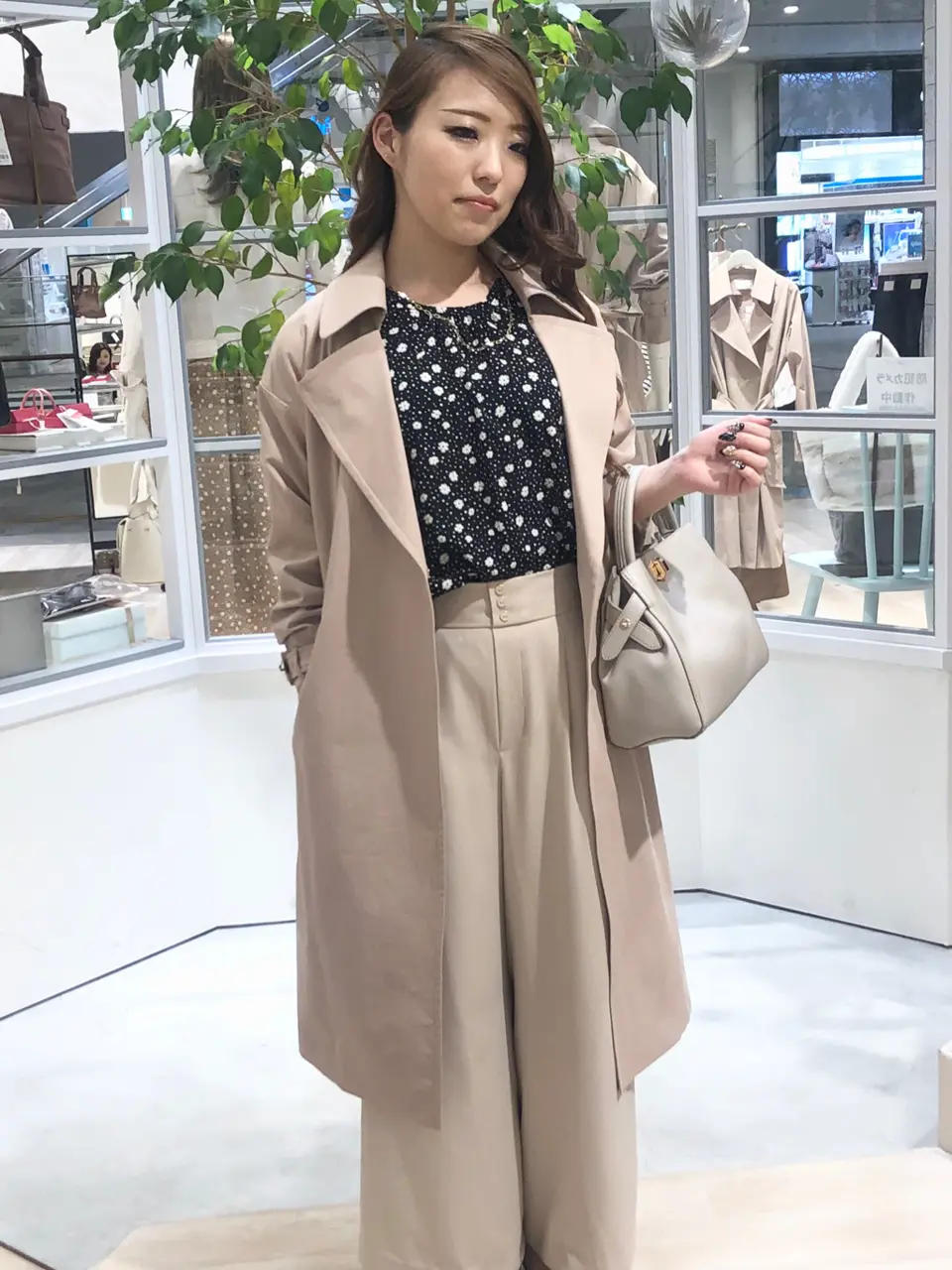 ANY SIS 土居 コーディネート画像