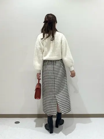 ANY SIS みぃ コーディネート画像