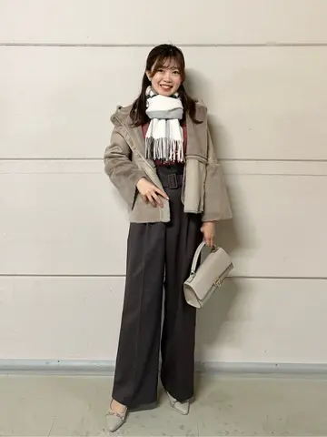 ANY SIS みぃ コーディネート画像